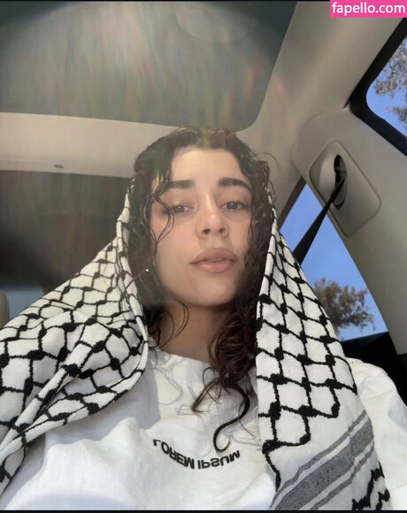 ayaattt perfect star picture