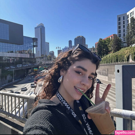 ayaattt pornstar pics