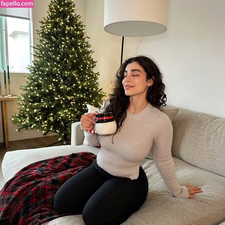 ayaattt pornographic actress archive