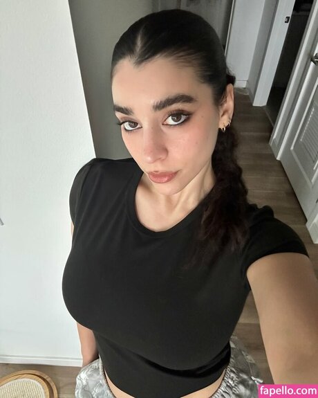 ayaattt hot actress photos