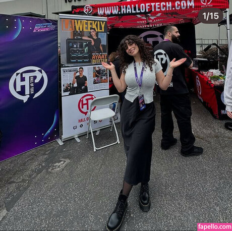 ayaattt free actress photos