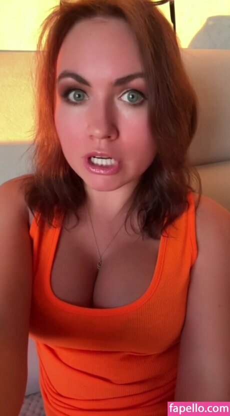 huge tits milf onlyfans free naked picture