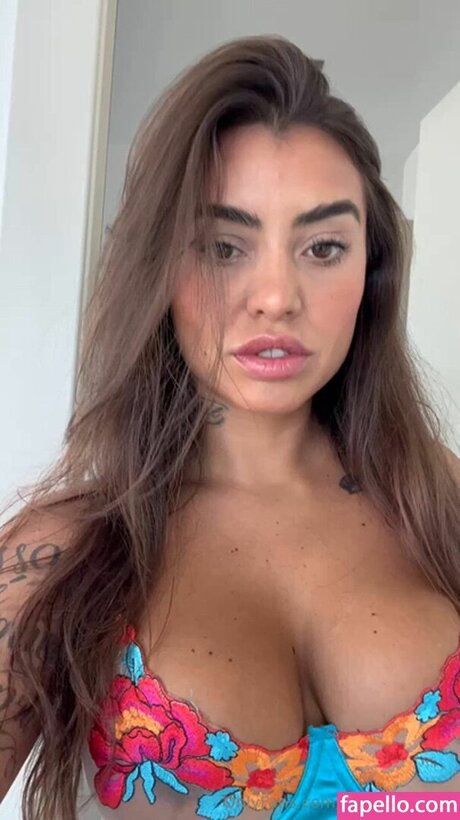 larimattes porn star img