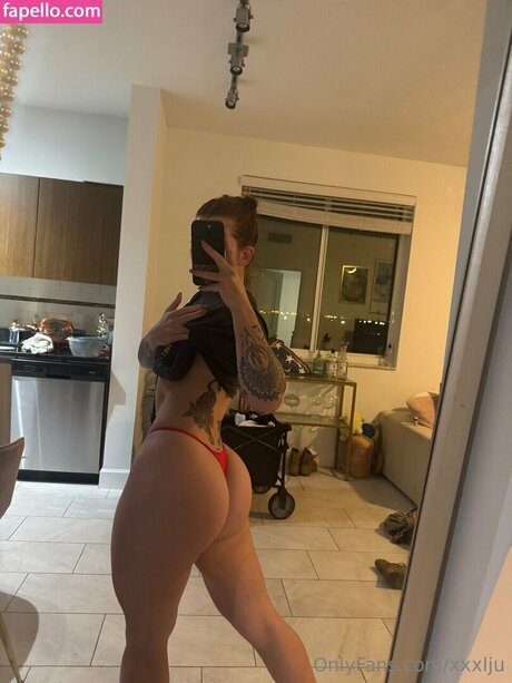 Xlrgju nude actress pictures