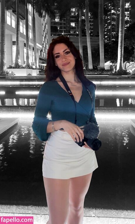 Maricel Freire Hotwife hd model picture