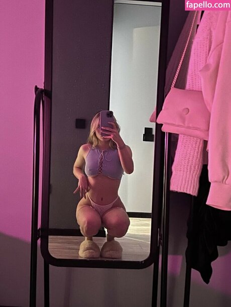 kikab0o pornstar pretty picture