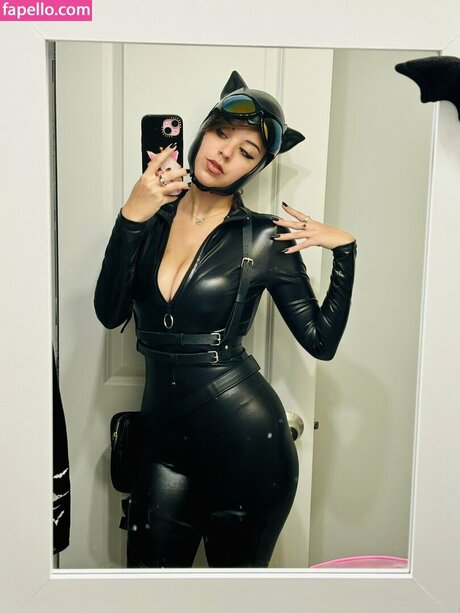 slut milf onlyfans sex picture