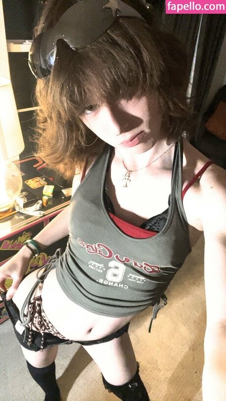 weirdrandomguy5 model sexy pictures