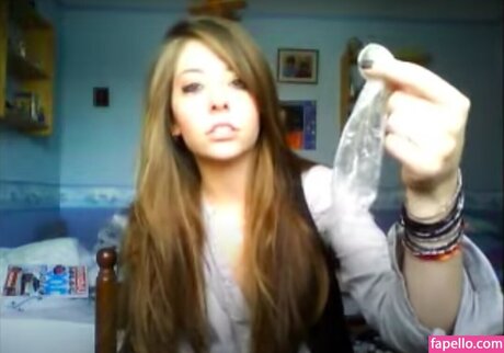 shayvise sexy actress photo