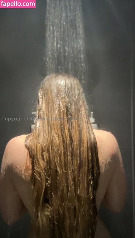 Jessie Cave model xxx picture