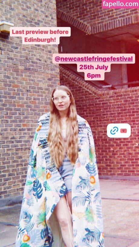 Jessie Cave star erotic pics