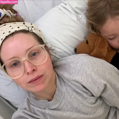 Jessie Cave sex actress photo