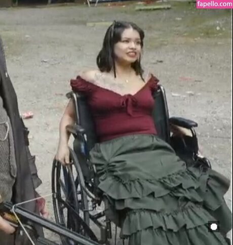 young onlyfans sexy naked pic