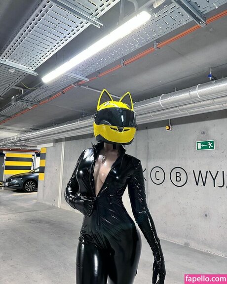 kiilliismss star naked pics