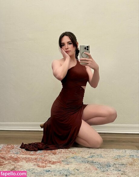 Ursiiday pornstar nude photos