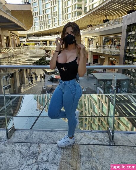 shemale fucks girl onlyfans pretty photos