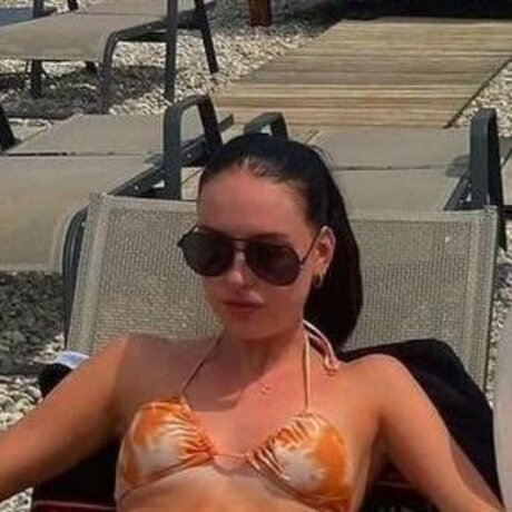 oliviarcox xxx pornstar image