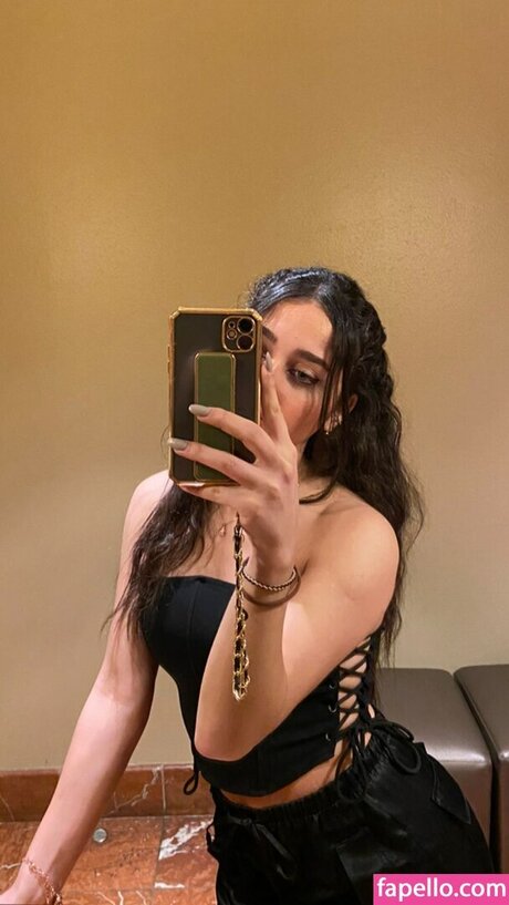 cute babe onlyfans pornos image