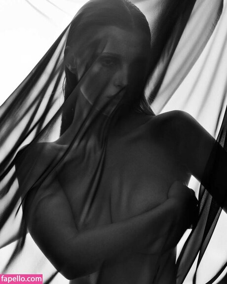 Laura Oganessian star exclusive pic