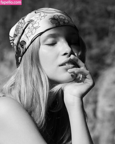 hottest young onlyfans hot xxx gallery