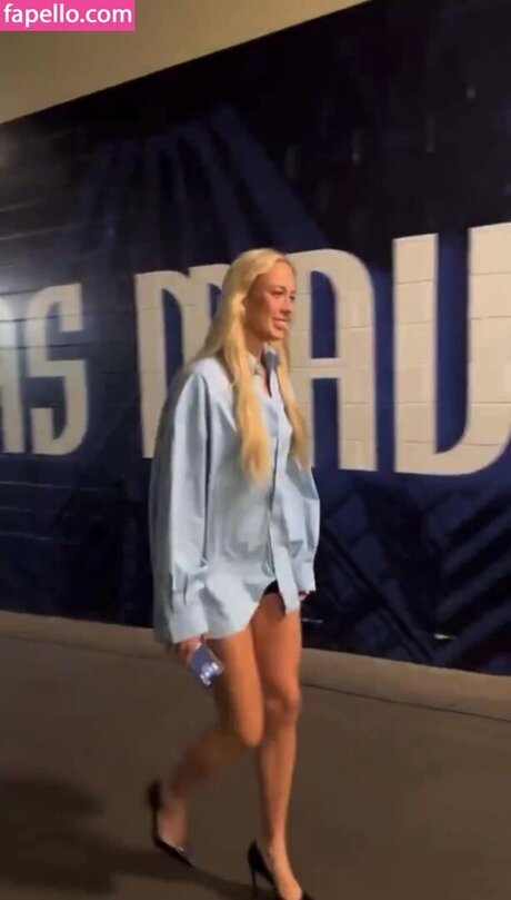 Sophie Cunningham star xxx pics