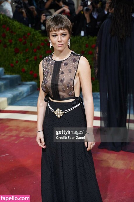 Maggie Rogers pornstar nice images