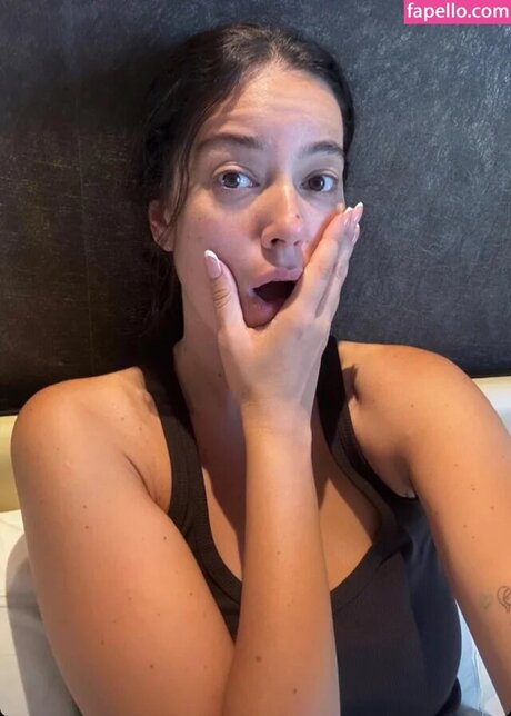 Pelin Akil perfect star photos