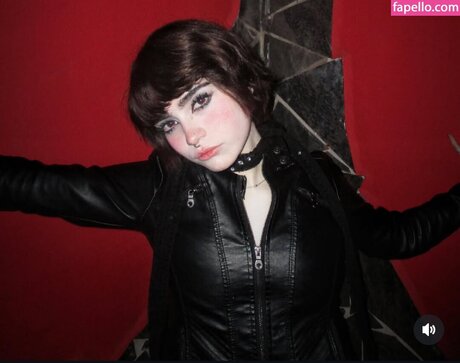 elinoiiddx pornstar sexy img