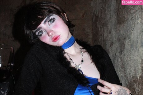 elinoiiddx high quality model galleries