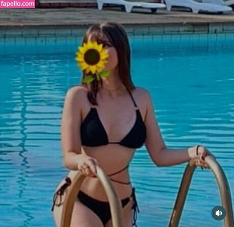 nameluaa beautiful actress gallery