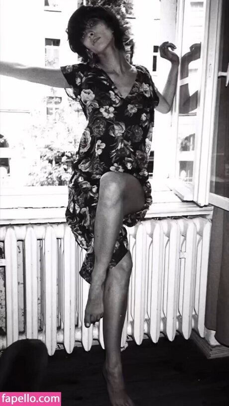 Lera Abova nude actress image