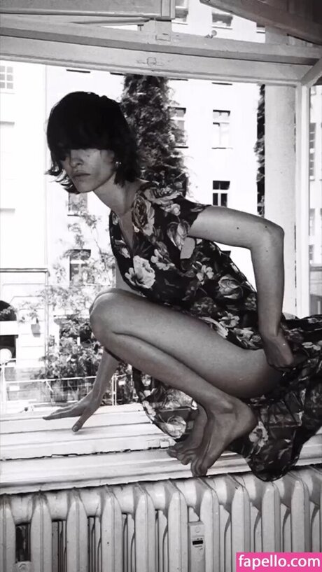 Lera Abova model pretty pic