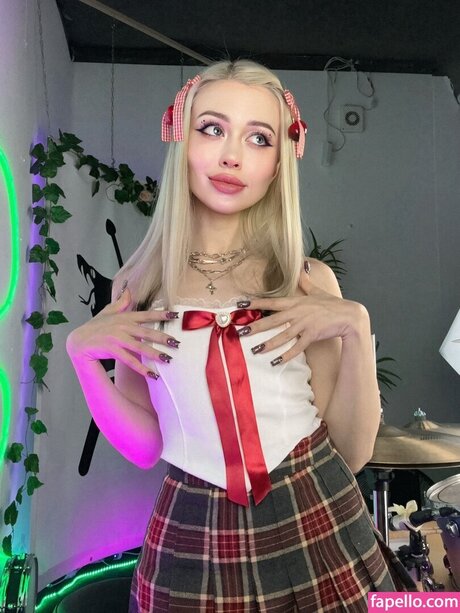 Anastasia Sereda model top gallery