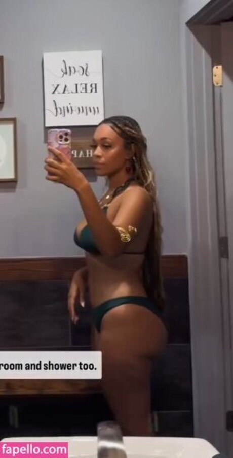 theorlandoqueen model xxx archive