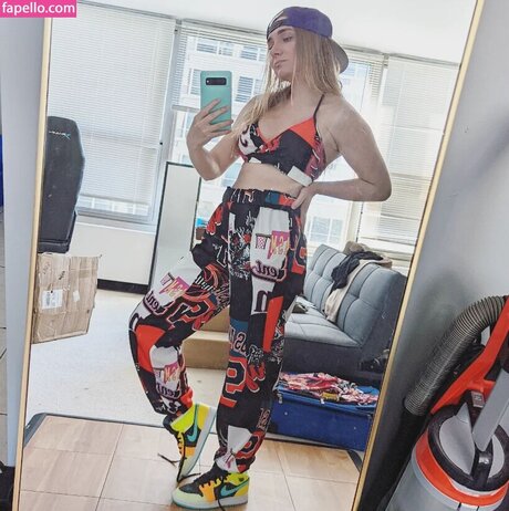 kristastreams art actress galleries