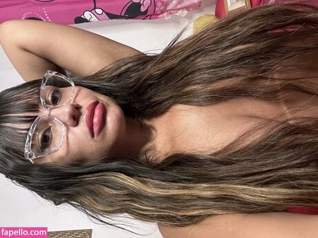 Renatinhaninfo1 nudes model archive