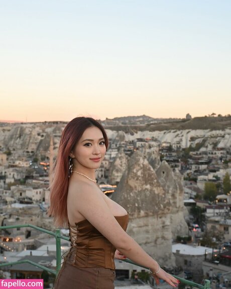 holly shu_ pornstar sex photo