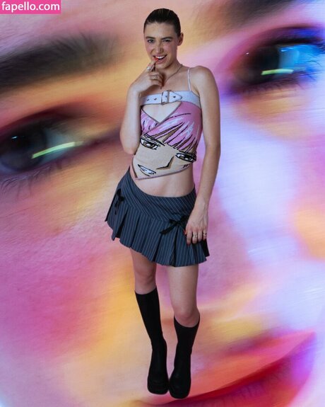 Kamilla Kowal adult model picture