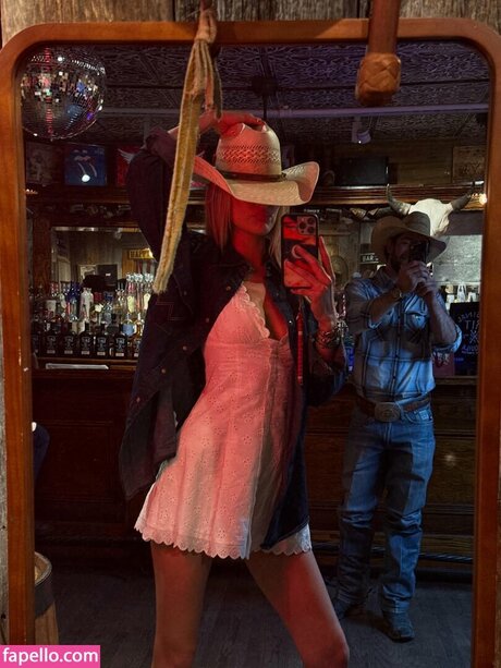 latina shemale onlyfans art naked photo