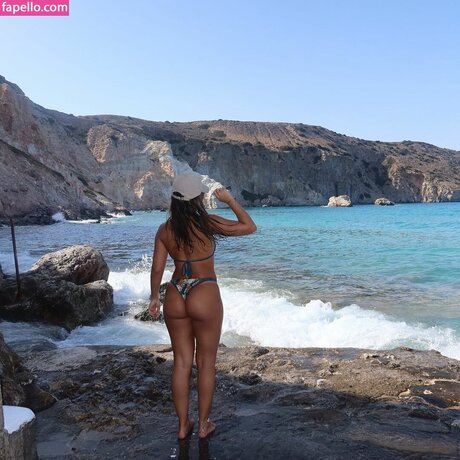 Ruby Sheohmelian hd star photo