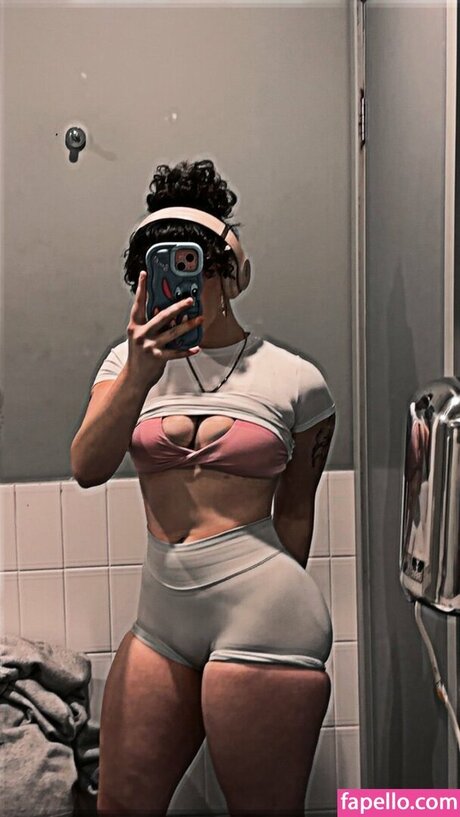 female popular onlyfans art nude photo