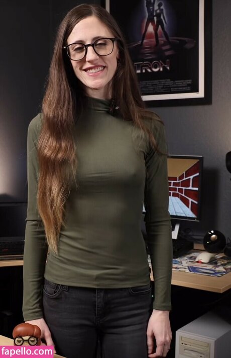 TheSiliconSiren model pretty galleries