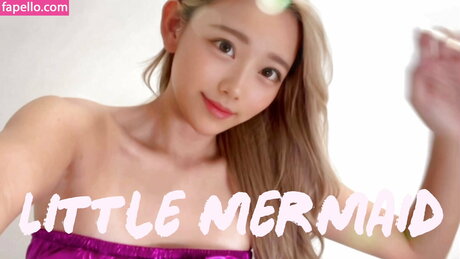 locomoco sex model photo