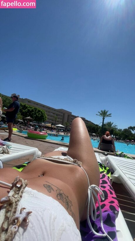 Brooklove01 nudes model archive