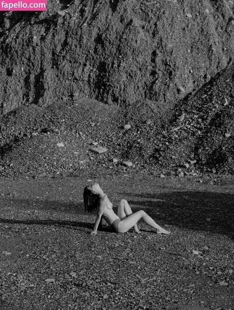 _agata kristi star high quality pictures