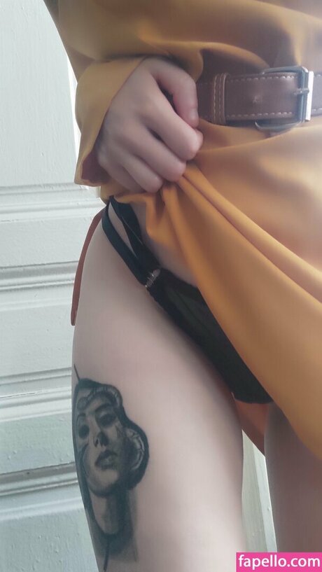 _agata kristi model picture