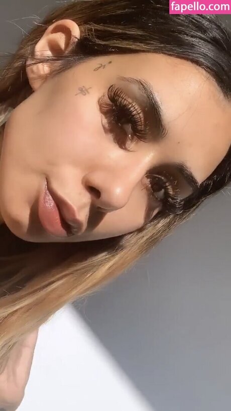 girl onlyfans pornographic galleries