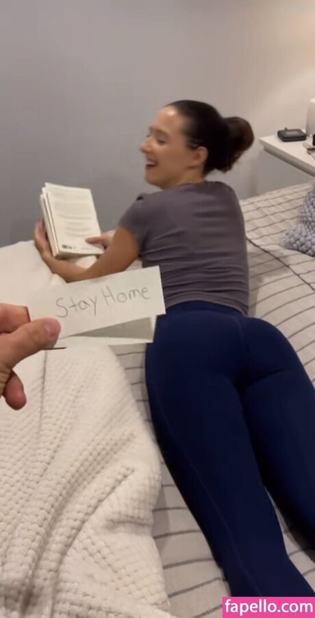 Jasmin Arndt porn model pic