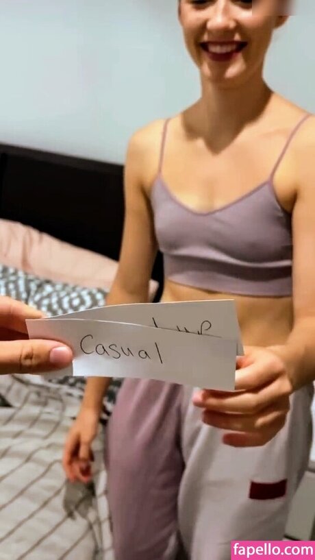 Jasmin Arndt hd actress images