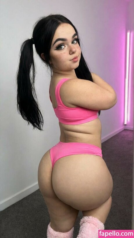 amateur trans onlyfans erotic pic